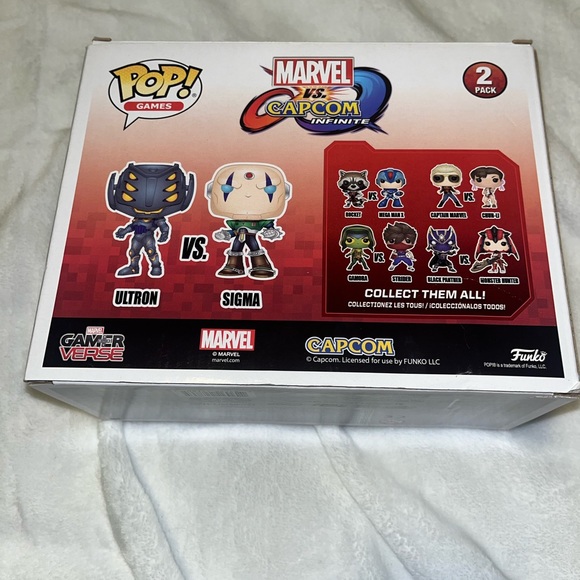 Ultron vs Sigma toys r us exclude very rare has a mistake - Picture 2 of 3